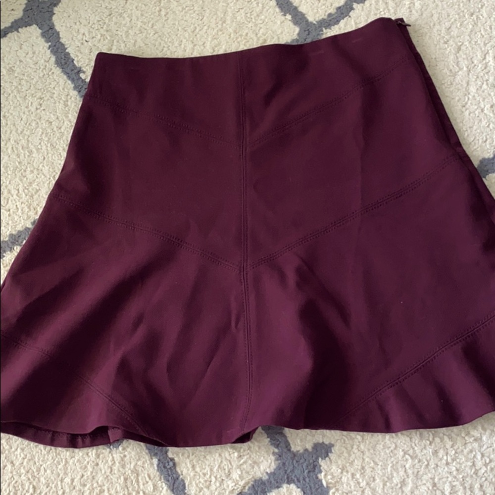 Purple LOFT skirt never worn size 8